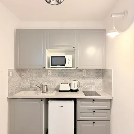 Pacsirta Grand * Eğri