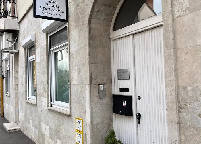 Pacsirta Grand * Eger